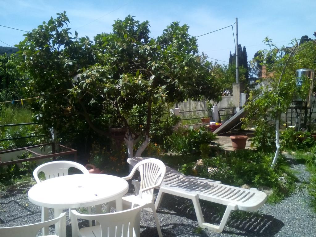 Paradise Studios Liapades Luaran gambar