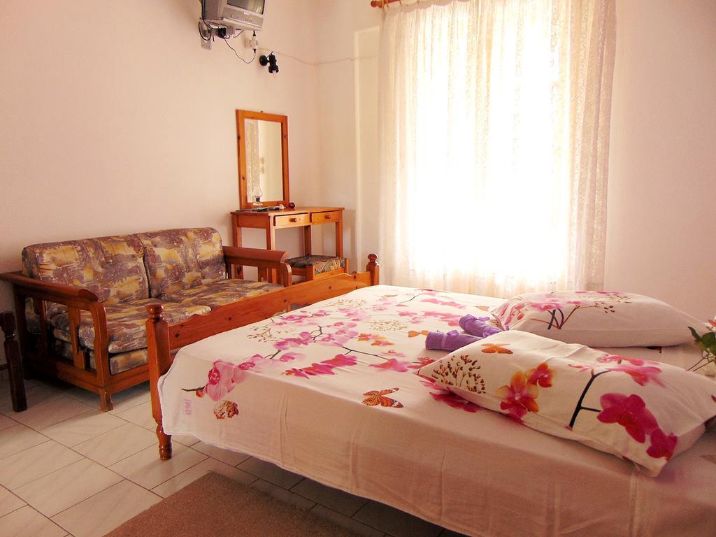 Paradise Studios Liapades Luaran gambar